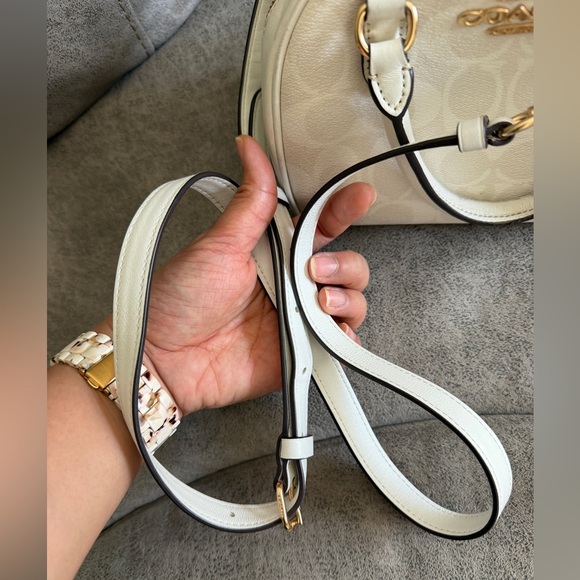 Coach Sydney Satchel in Signature Canvas - Picture 11 of 11